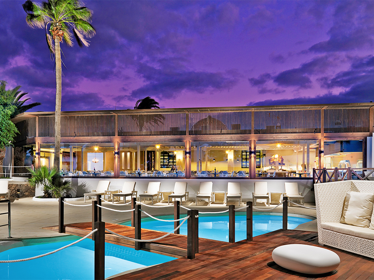 Hier können Sie das Hotel Hotel H10 White Suites ab 912 € buchen Hotel H10 White Suites – Hotelfoto