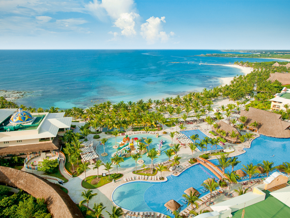 Hier können Sie das Hotel Barceló Maya Palace ab 1.598 € buchen Barceló Maya Palace – Hotelfoto