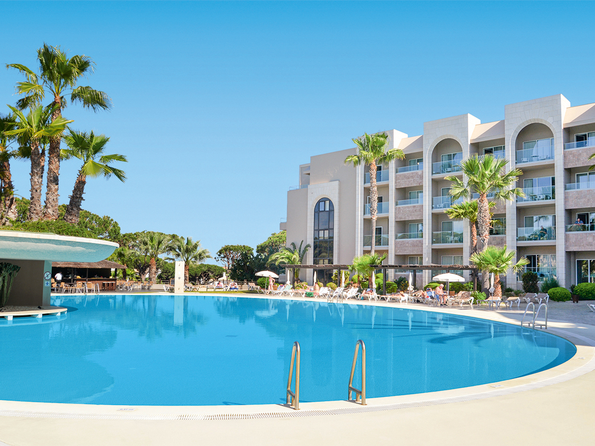 Hier können Sie das Hotel Falésia Hotel - Adults Only ab 711 € buchen Falésia Hotel - Adults Only – Hotelfoto