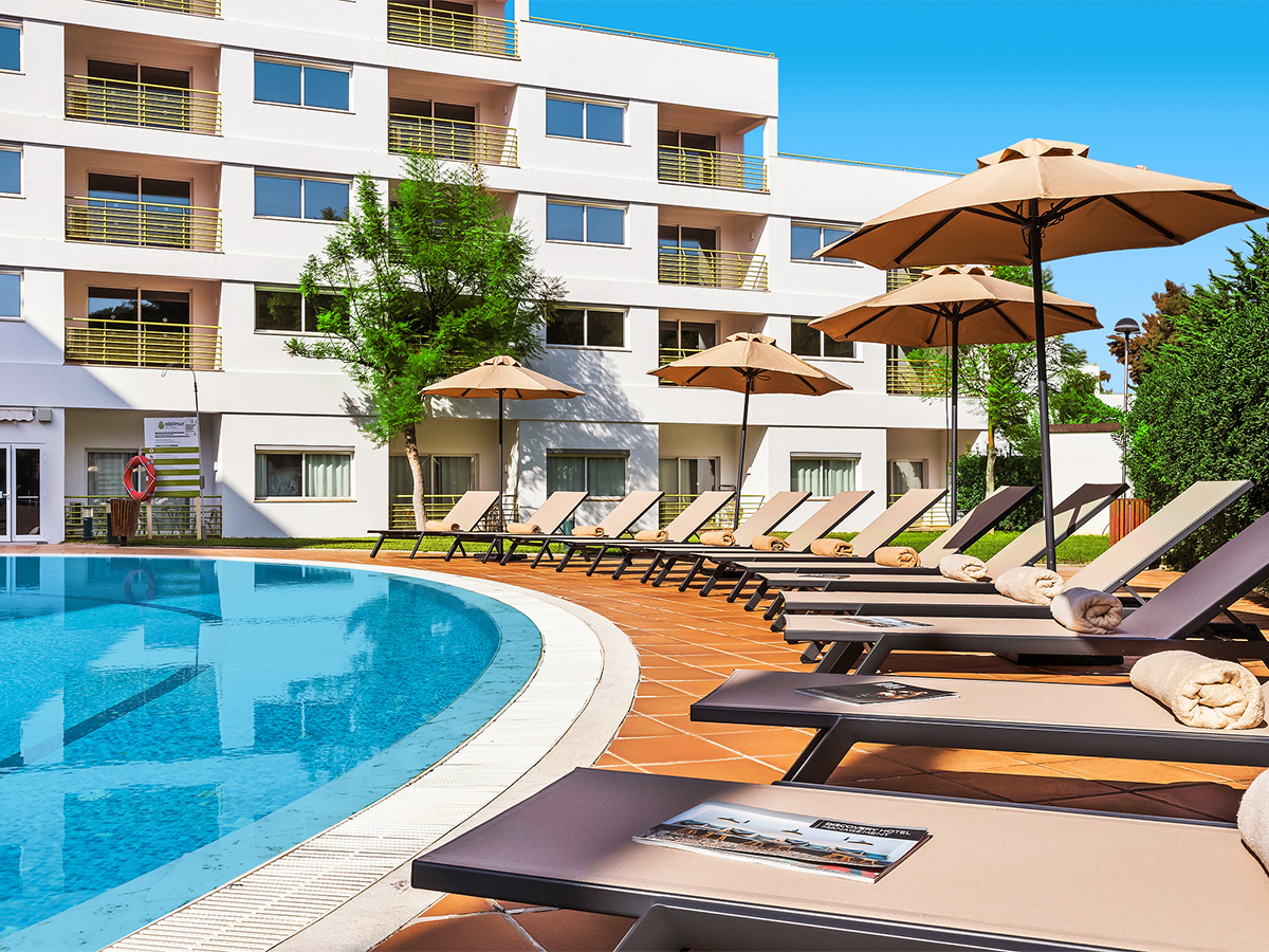 Hier können Sie das Hotel The Patio Suite Hotel ab 392 € buchen The Patio Suite Hotel – Hotelfoto