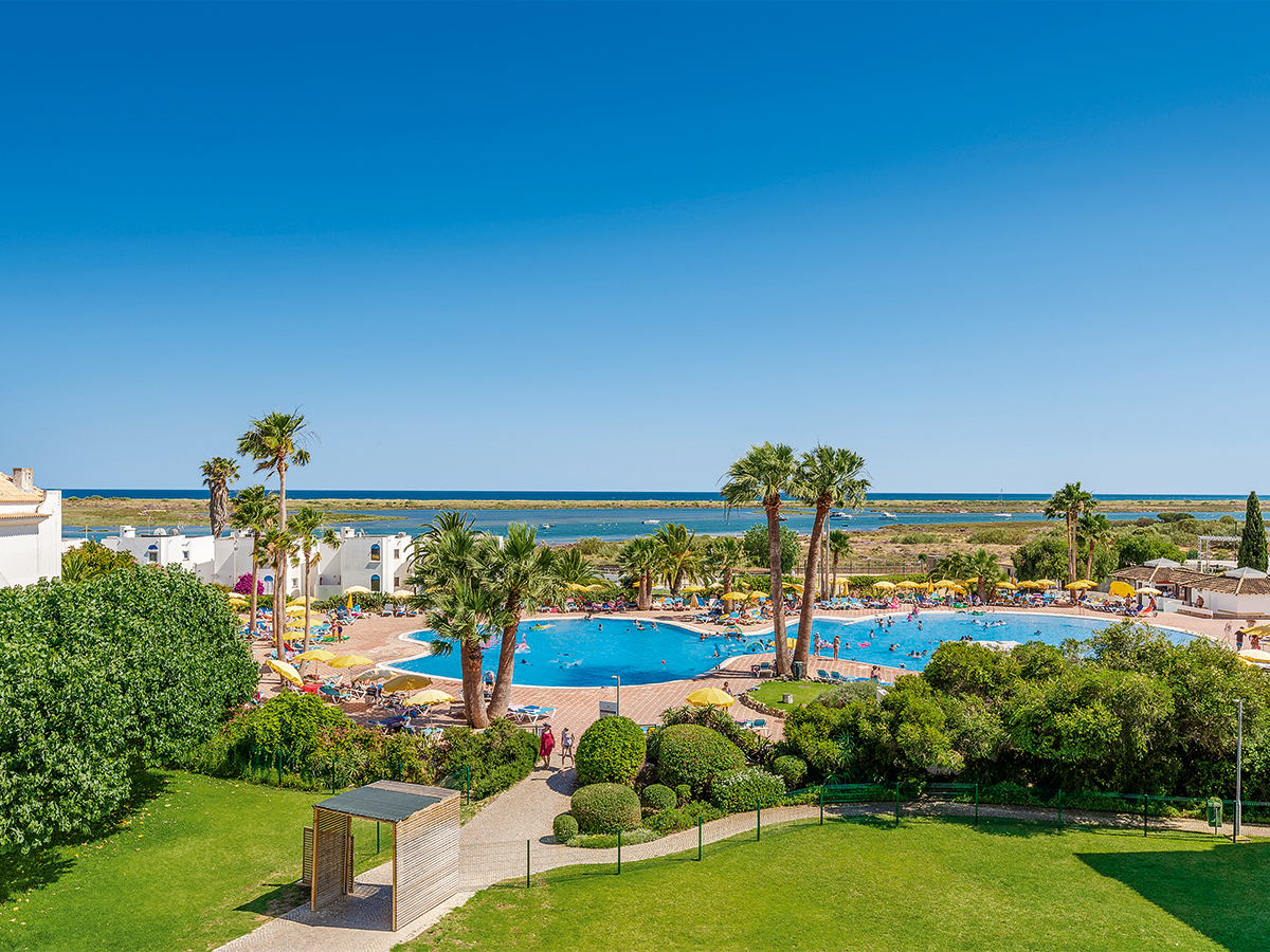 Hier können Sie das Hotel Hotel Golden Club Cabanas ab 392 € buchen Hotel Golden Club Cabanas – Hotelfoto