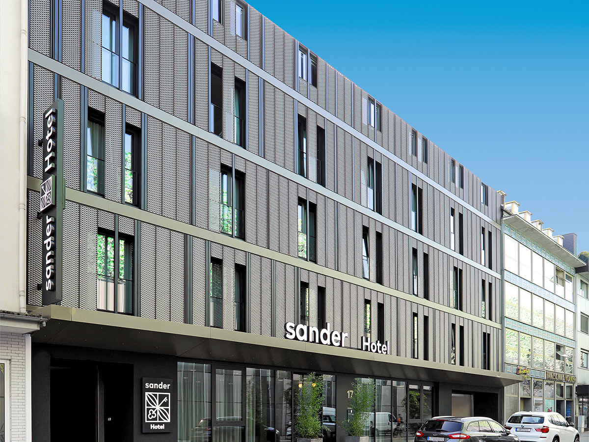 sander Hotel