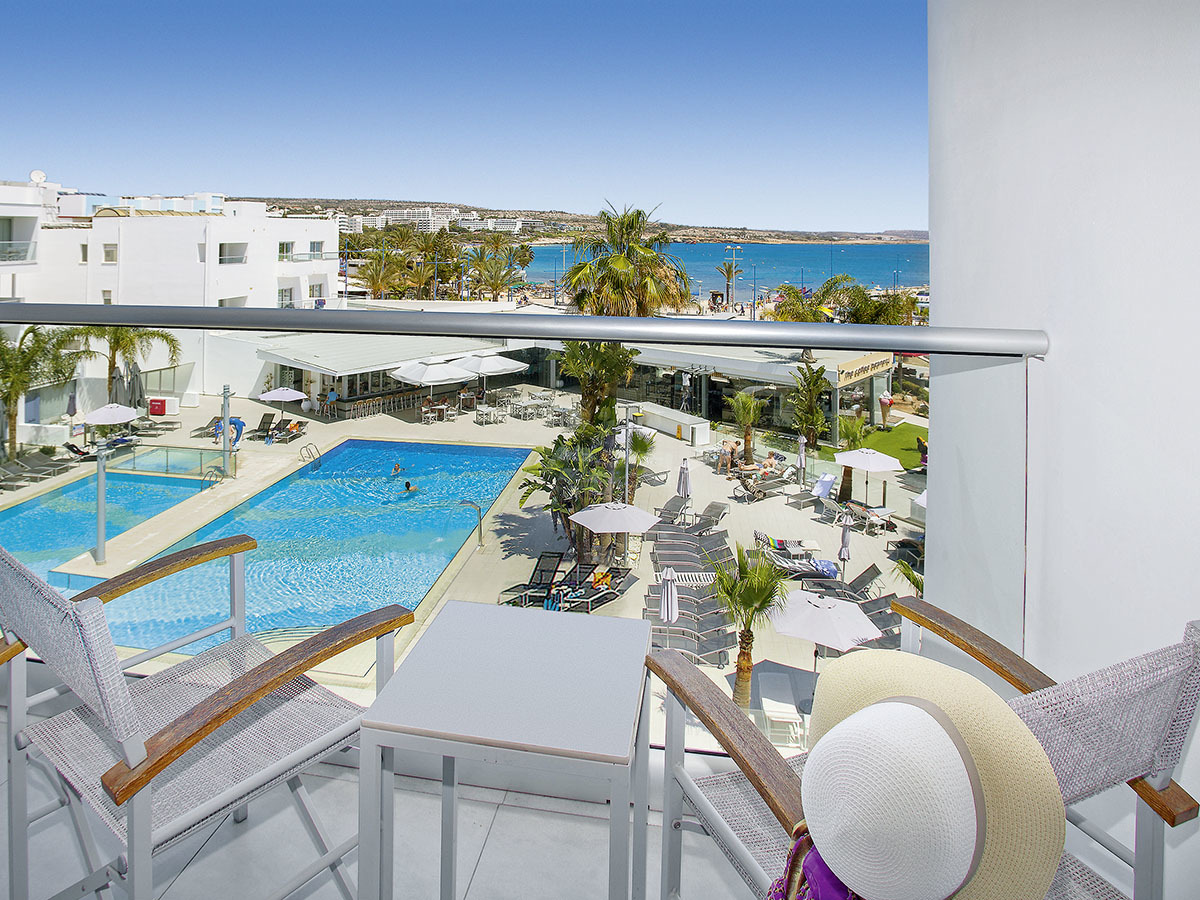 Hier können Sie das Hotel Hotel Limanaki Beach ab 561 € buchen Hotel Limanaki Beach – Hotelfoto