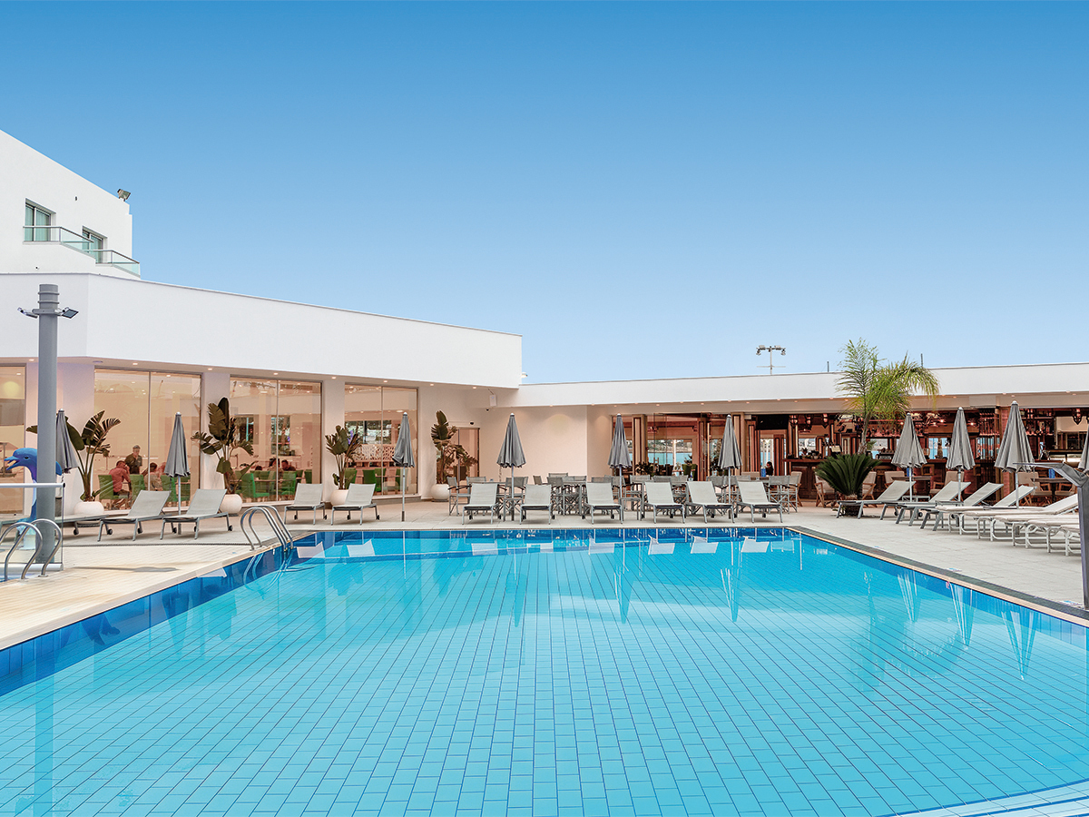 Hotel Limanaki Beach