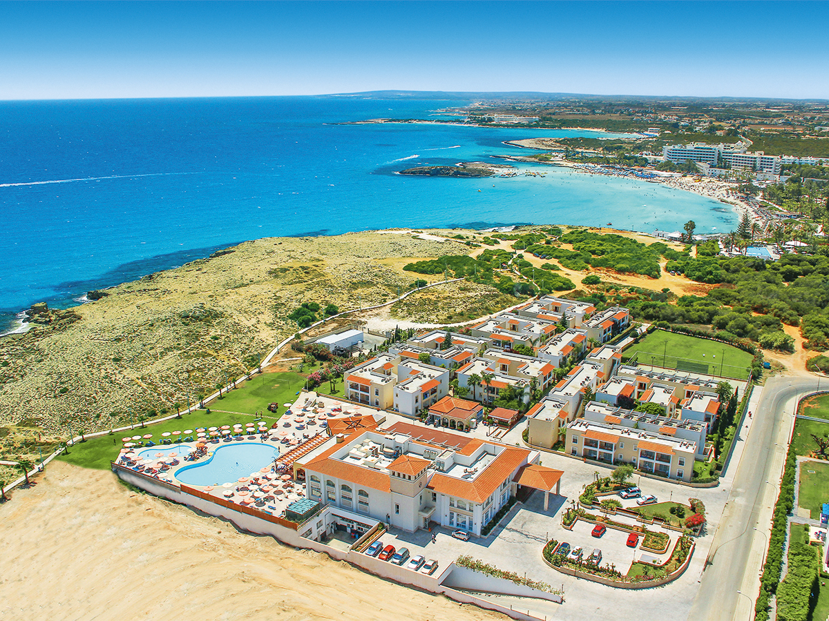 Hier können Sie das Hotel Hotel Aktea Beach Village ab 748 € buchen Hotel Aktea Beach Village – Hotelfoto