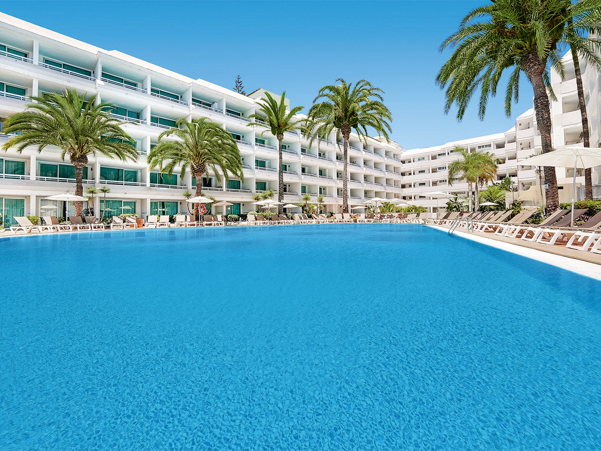 Hotel Akeah Broncemar  