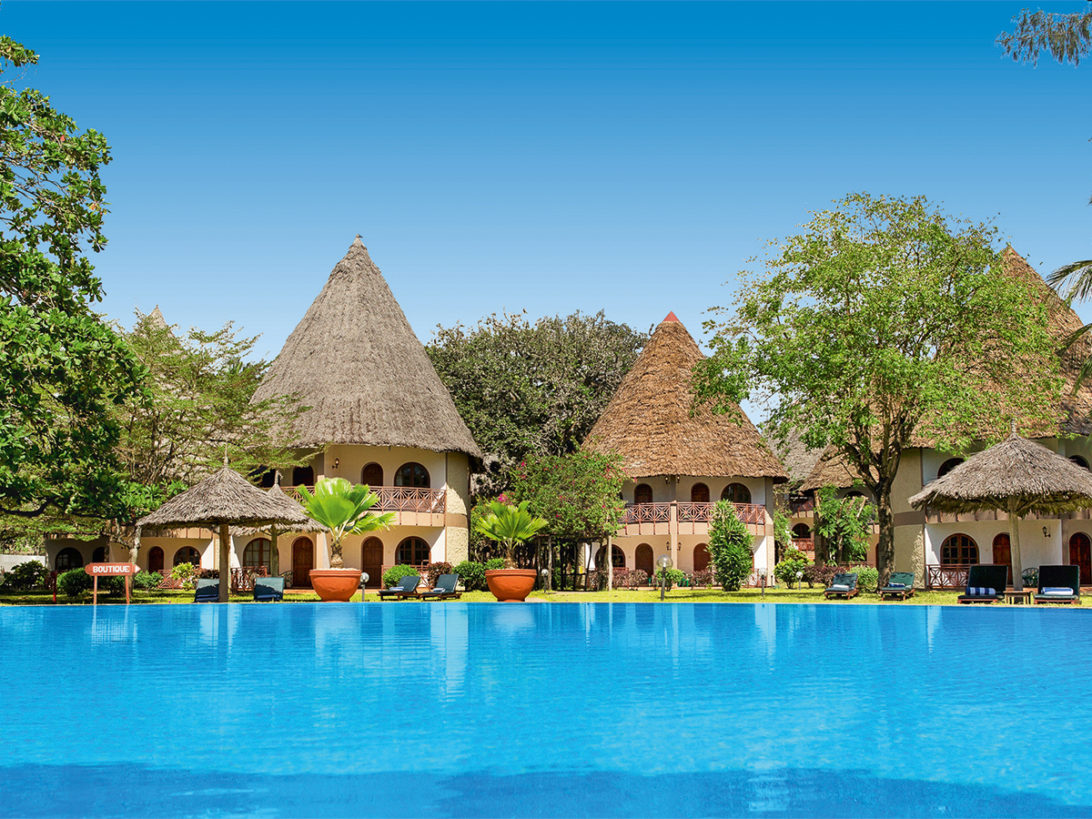 Neptune Paradise Beach Resort & Spa 