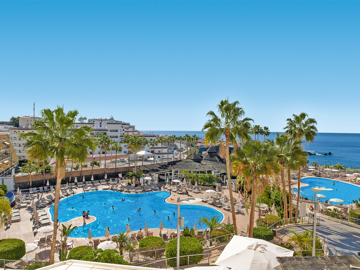 Landmar Playa la Arena Oceanfront Hotel