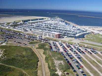 Leonardo Seaport Beach