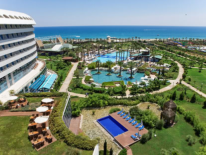 Concorde de Luxe Resort