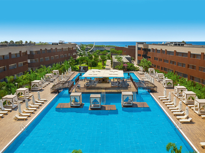 Jacaranda Luxury Resort