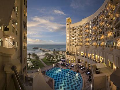 Bahi Ajman Palace Hotel