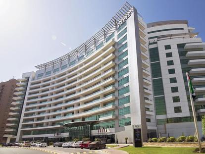 TIME Oak Hotel & Suites