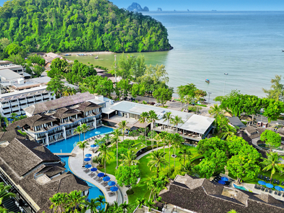 Holiday Ao Nang Beach Resort 