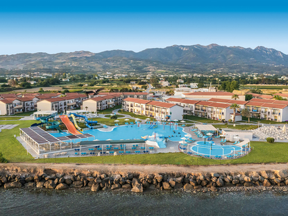 White Olive Marine Aquapark 