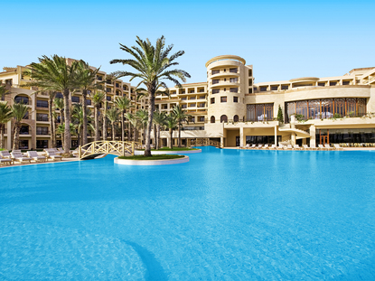 Mövenpick Resort & Marine Spa