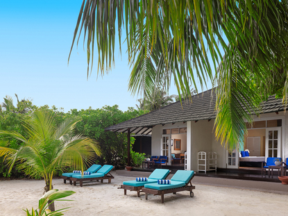 Adaaran Select Meedhupparu Island Resort