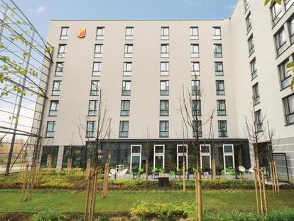 Super 8 Munich City West