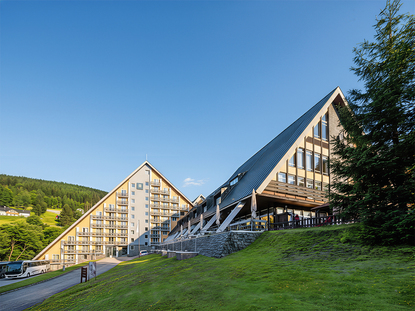 Pinia Hotel & Resort