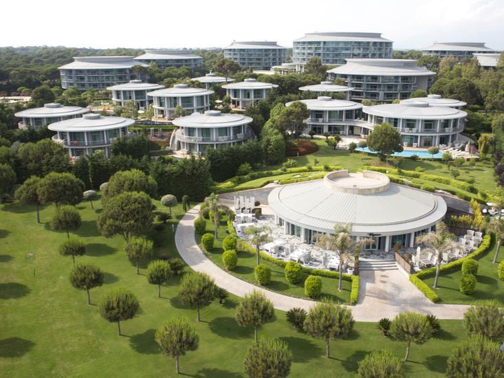 Calista Luxury Resort
