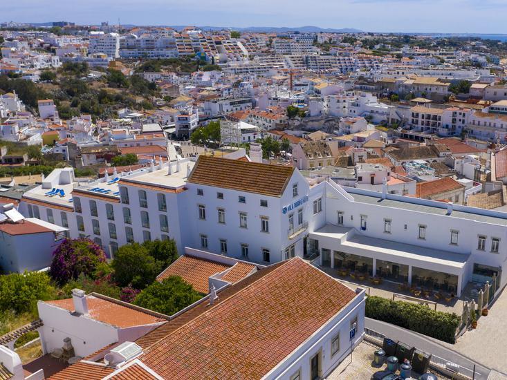 Hier können Sie das Hotel Vila Recife ab 428 € buchen Vila Recife – Hotelfoto