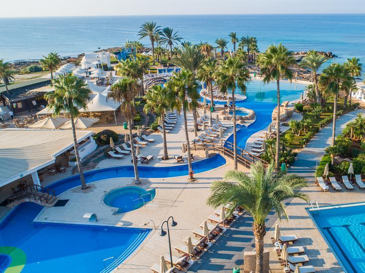 Hier können Sie das Hotel Adams Beach Hotel ab 1.053 € buchen Adams Beach Hotel – Hotelfoto