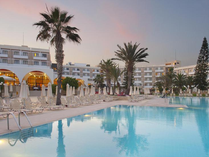 Louis Phaethon Beach – Hotelfoto