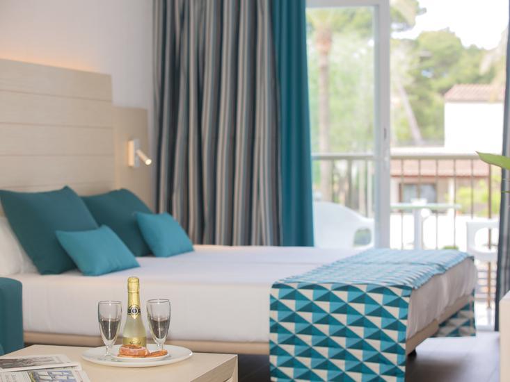 Hier können Sie das Hotel Hotel Luxor ab 664 € buchen Hotel Luxor – Hotelfoto